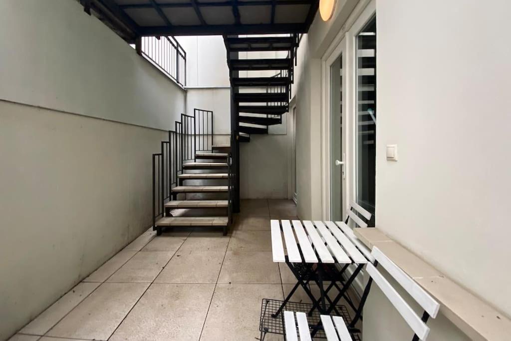 Urban Downtown Apartment Prag